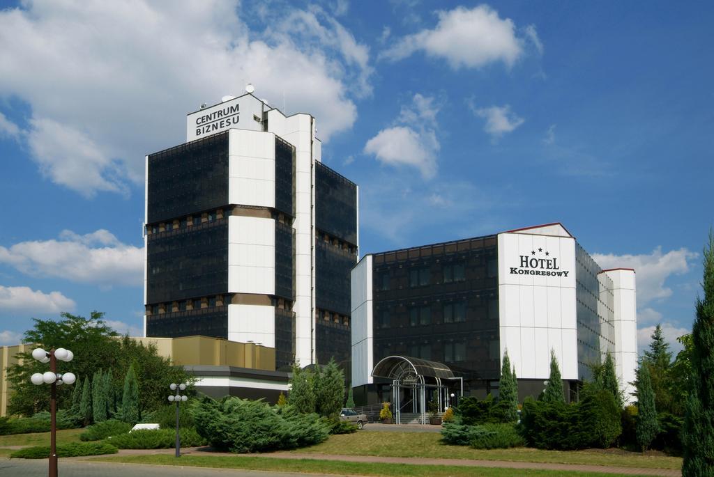 Hotel Kongresowy Kielce Kültér fotó